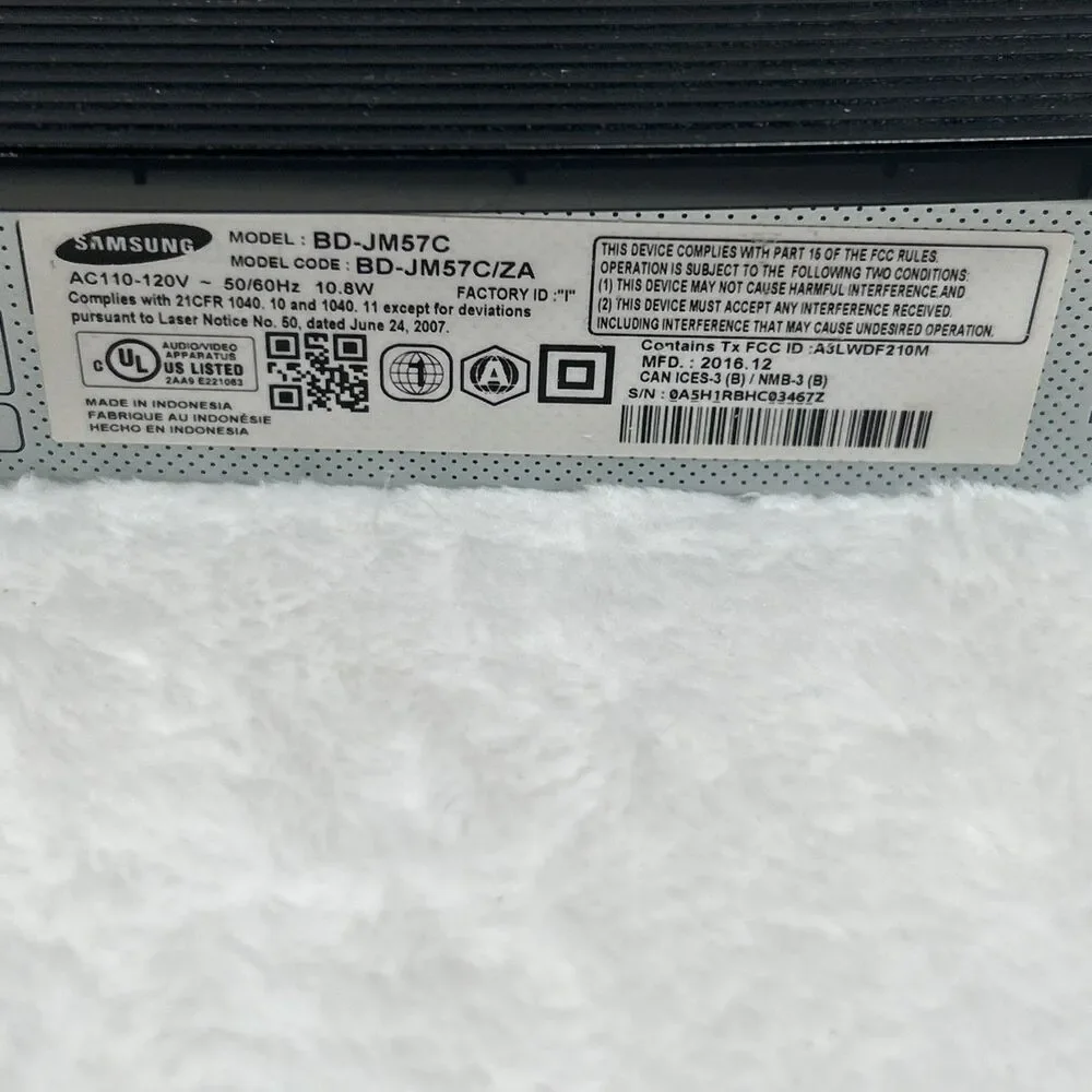 Samsung Blu-Ray DVD Player BD-JM57C Remote and HDMI Cable Included